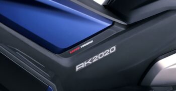 AK550_20_14-scaled